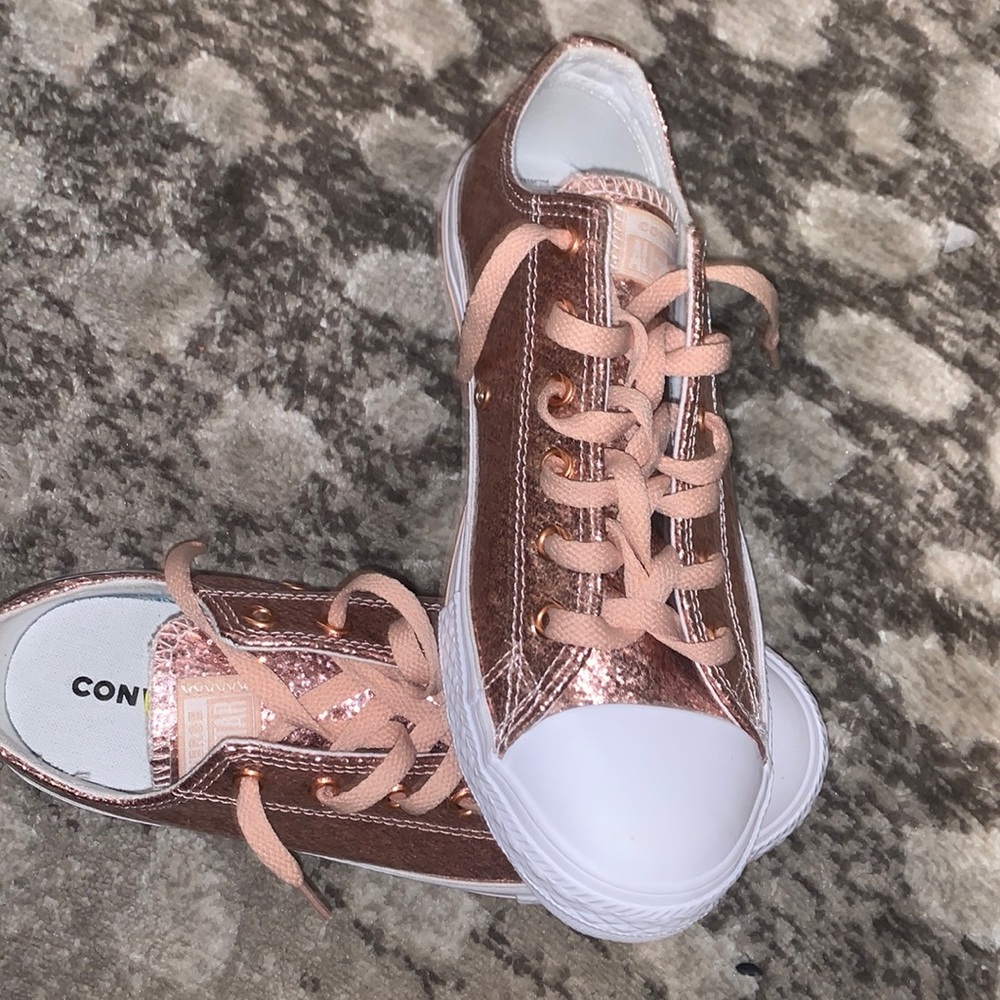 Kids size 5 but are equivalent to a women’s 7